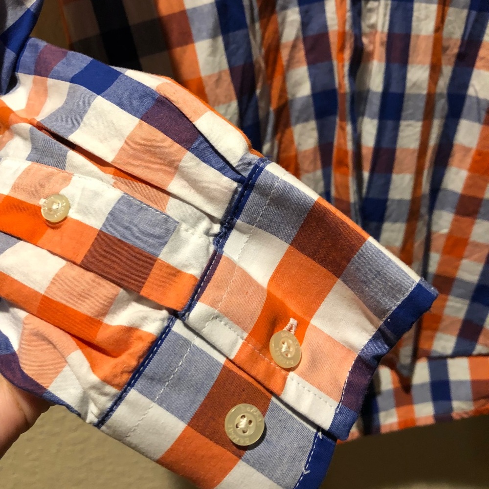 Men’s Button Down - Picture 3 of 3